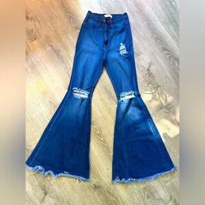 VIBRANT Bell Bottom Jeans sz: 7